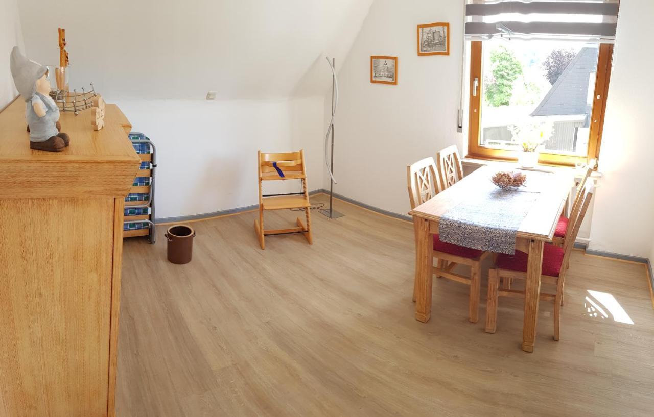 Hedasis Ferienwohnung3, 500 M Zum Moehnesee Exterior photo